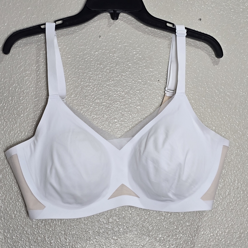 Honeylove Crossover Wireless Bra 1X White Nude Light Removable Padding